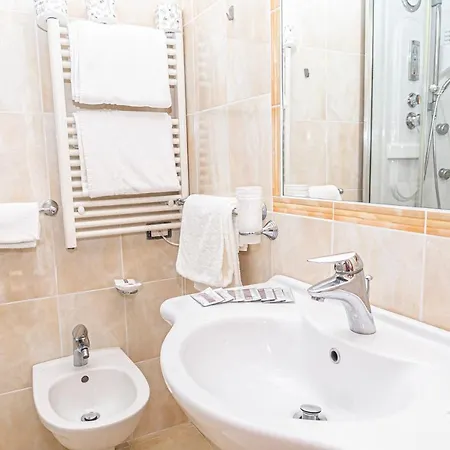 Hotell Ambasciatori 3*